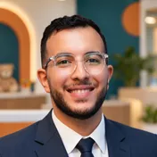 د. محمد أكرم — طب الأطفال وحديثي الولادة والتطعيمات